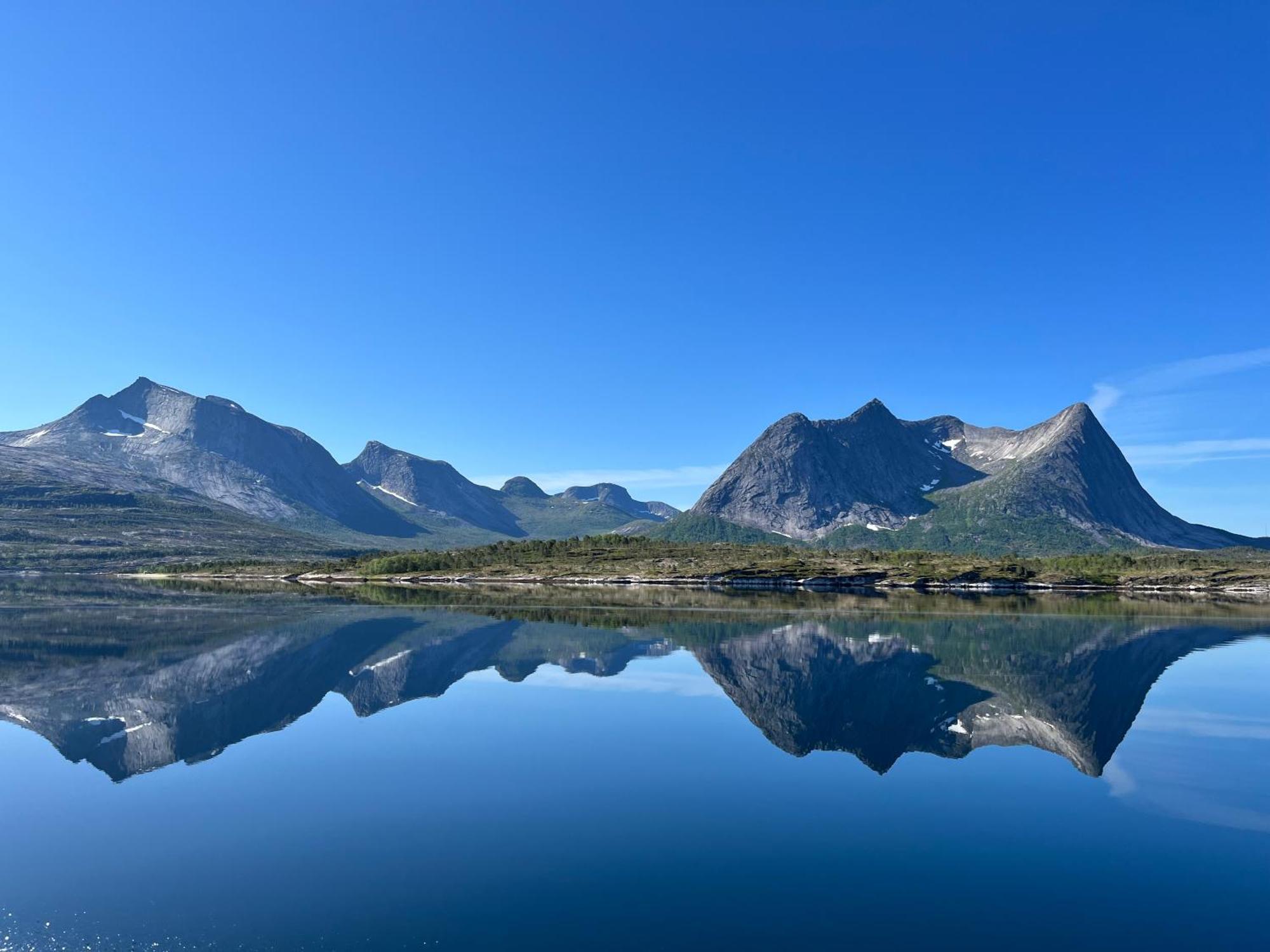 Efjord And Stetind Resort - Cabin Kobbernestinden Ballangen Luaran gambar