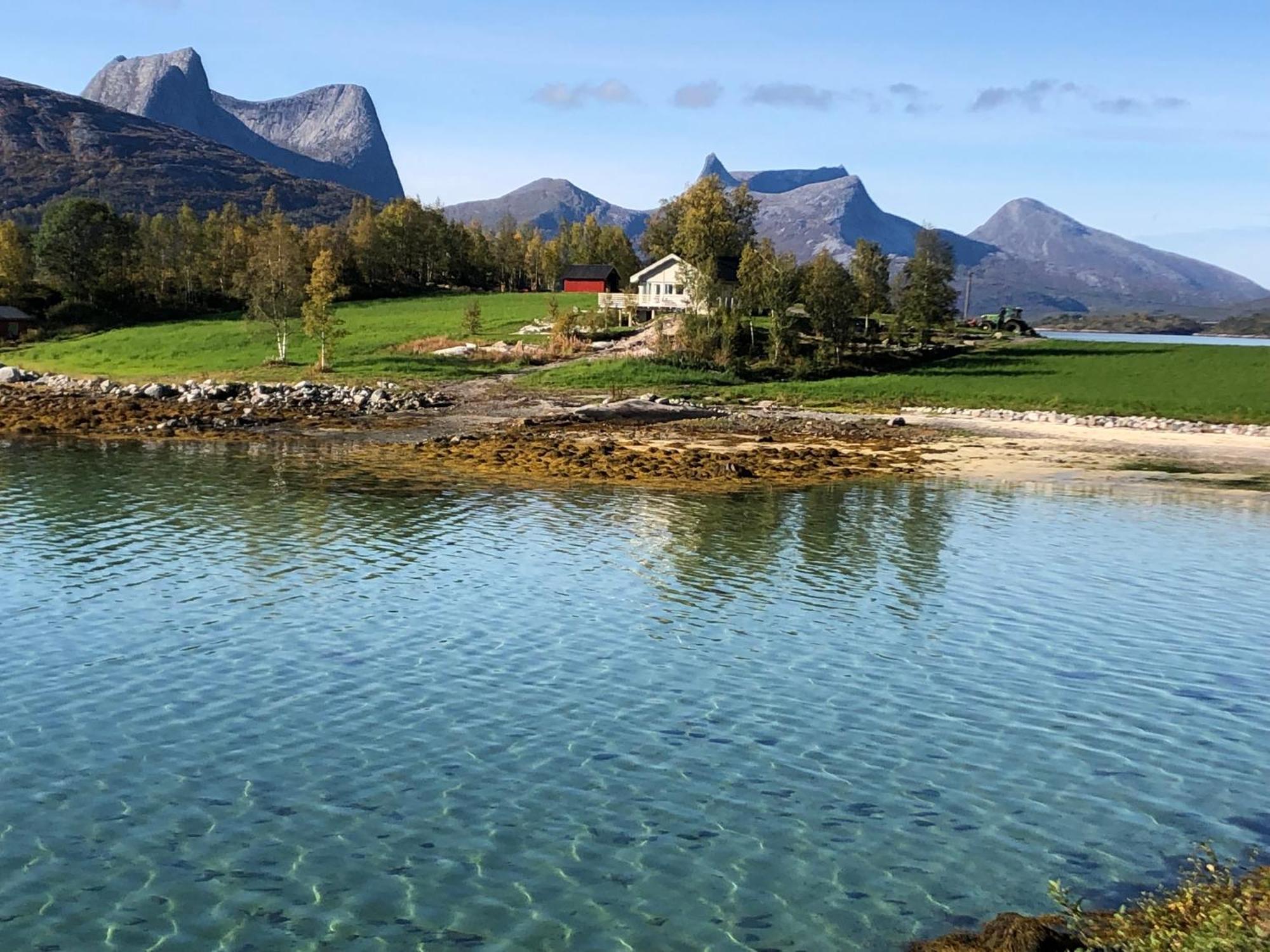 Efjord And Stetind Resort - Cabin Kobbernestinden Ballangen Luaran gambar